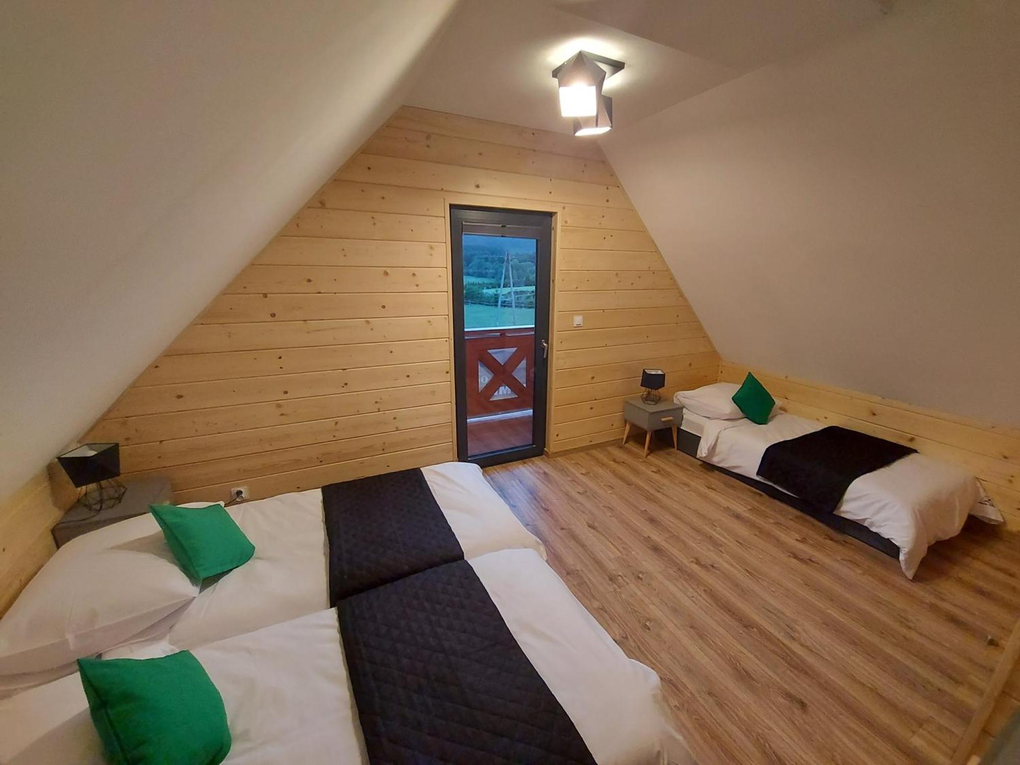 Lasowka Osada Orlica Klimatyczne Domki Z Widokiem Na Gory I Termalnym Spa Sauna Jacuzzi 4 Km Od Zieleniec Ski Arena מראה חיצוני תמונה